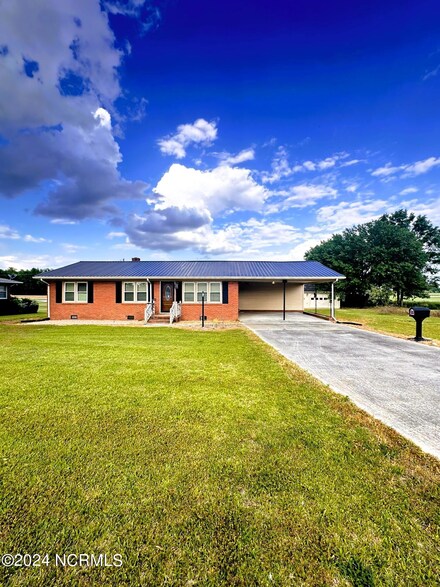 4032 Hwy 123 N, Snow Hill, NC 28580