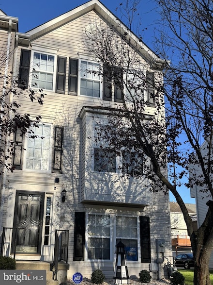 229 Kestrel Dr, Belcamp, MD 21017