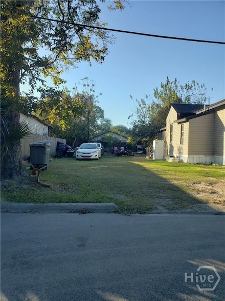 11 Norton St, Savannah, GA 31415