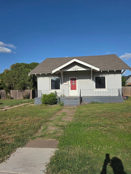 906 S Grand Ave, Cherokee, OK 73728