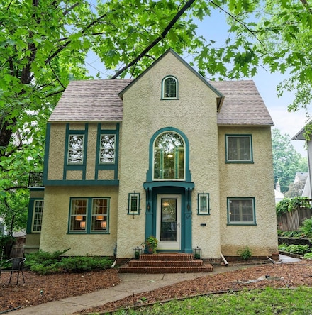 2243 Sargent Ave, Saint Paul, MN 55105