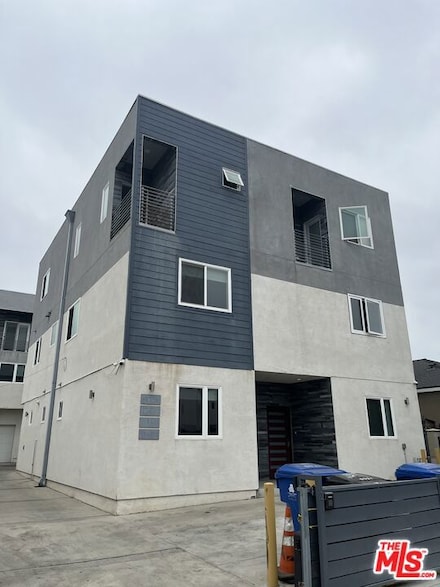 1861 S Curson Ave, Los Angeles, CA 90019