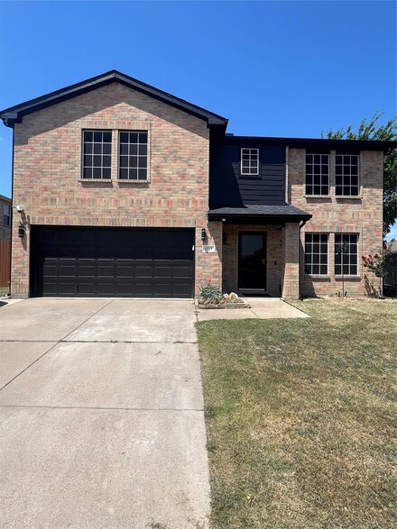 1311 Flagstone, Cedar Hill, TX 75104