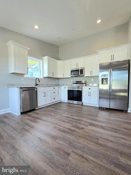 211 Greenland Beach Rd, Riviera Beach, MD 21226