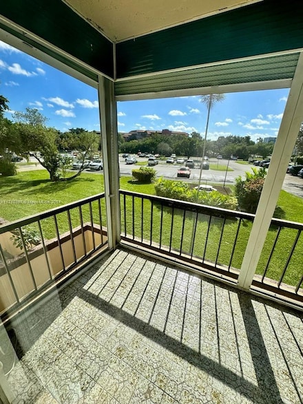 7300 NW 17th St Unit 214, Plantation, FL 33313
