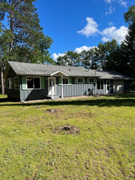 10415 Highland Dr, Boulder Junction, WI 54512