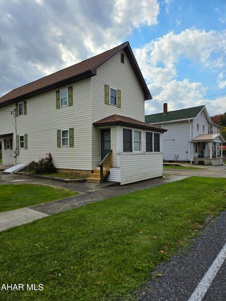 193 Bridge St, Hastings, PA 16646