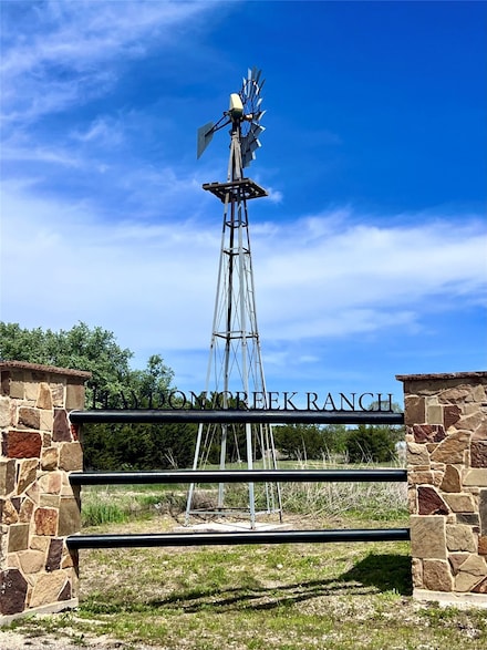 100 Haydon Creek Rd, Weatherford, TX 76087