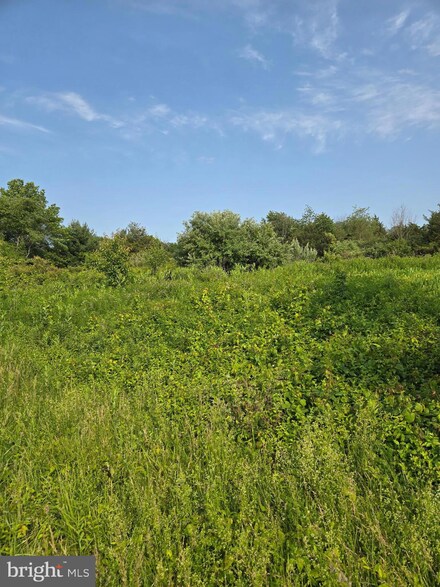 0 Industrial Pkwy Unit PAMC2142810, Limerick, PA 19464