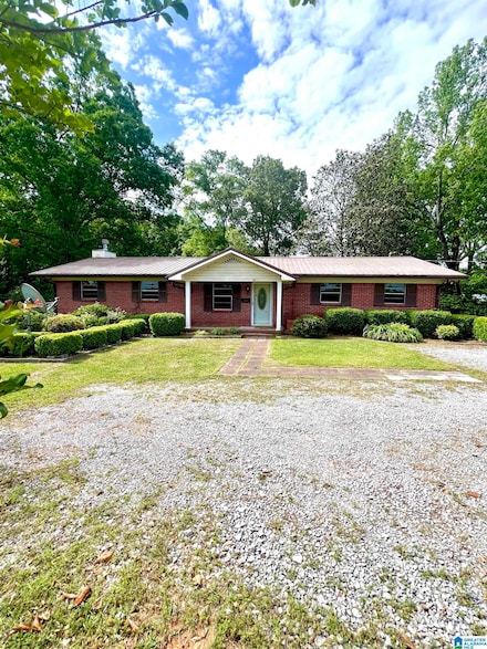 917 Wilson Rd, Clanton, AL 35045
