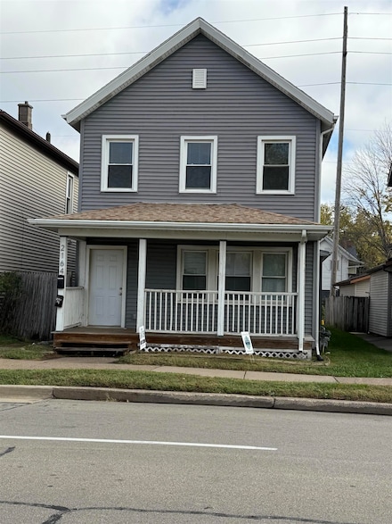 2164 Jackson St, Dubuque, IA 52001
