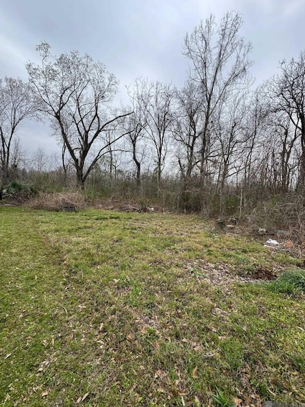 852 Saint John Ln, Baton Rouge, LA 70807