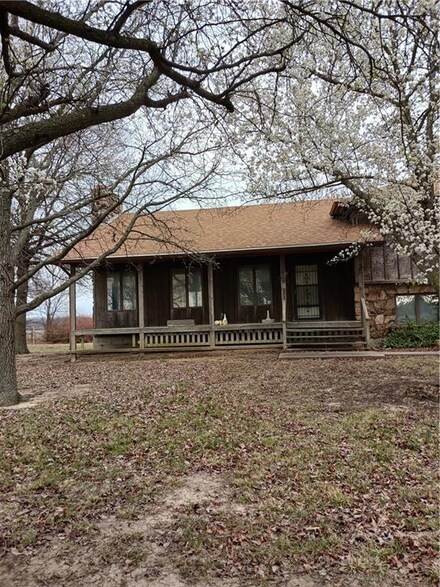 304 S 69 Hwy, Pittsburg, KS 6662
