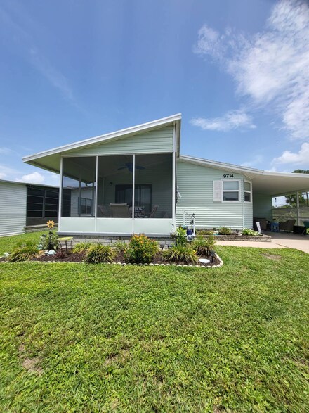 9714 Asbury Dr, Parrish, FL 34219