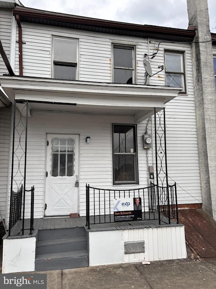 103 N Maple St, Mount Carmel, PA 17851