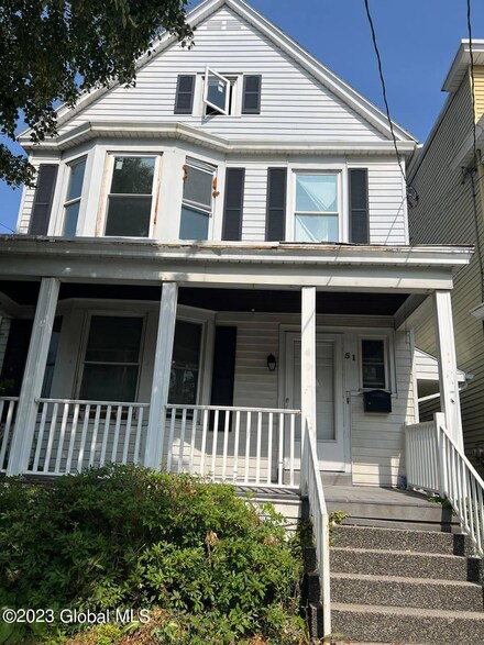 51 Marshall St, Albany, NY 12209