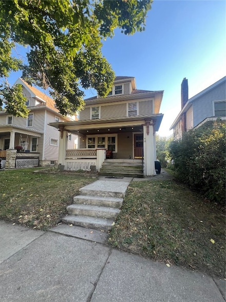 1815 5th Ave SE, Cedar Rapids, IA 52403