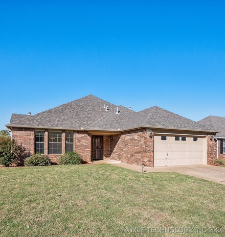 3614 S Heather Ave, Sand Springs, OK 74063