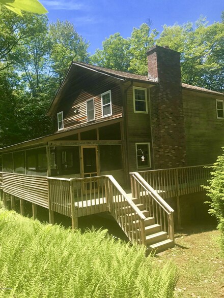 2401 W Center Rd, Monterey, MA 01245
