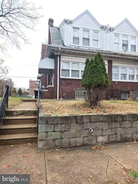 2223 Rhawn St, Philadelphia, PA 19152