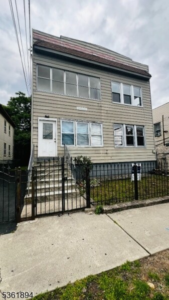 333 E 22nd St Unit 3, Paterson, NJ 07514