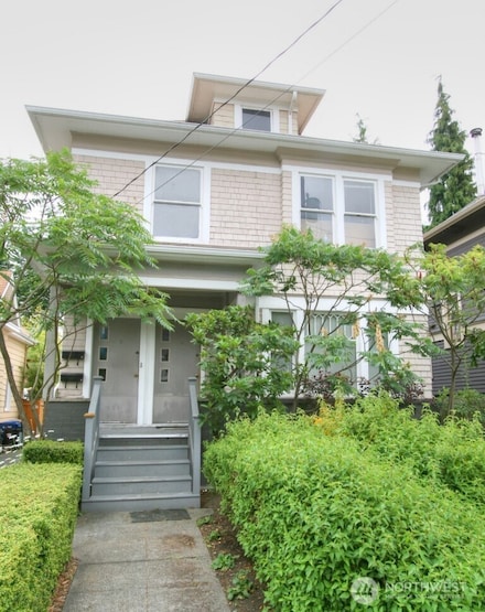 620 Malden Ave E Unit 4, Seattle, WA 98112