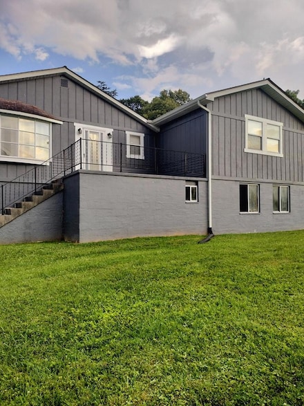1279 New Hope Rd, Princeton, WV 24740