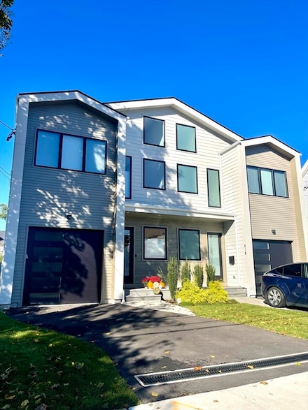 61 Allison St Unit 2, Newton, MA 02458