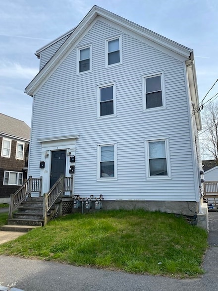 5 Dean Ave, Taunton, MA 02780