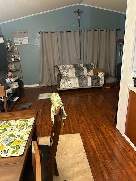 1045 N Azusa Ave, Covina, CA 91722