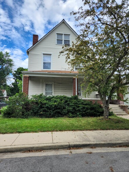 23-25 Carroll St, Hammond, IN 46320