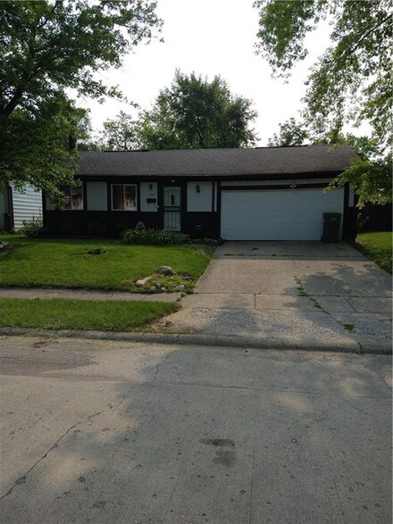 1425 Priscilla Ave, Indianapolis, IN 46219