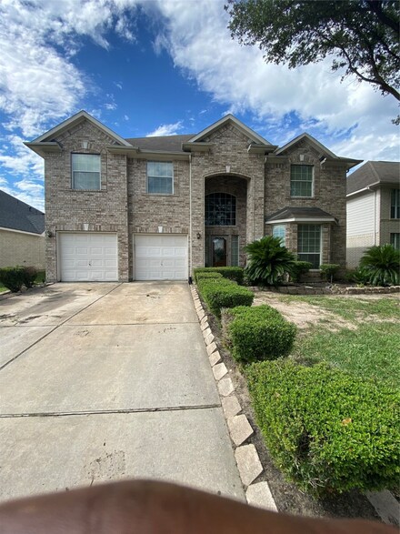 2218 Laurel Birch Dr, Houston, TX 77014