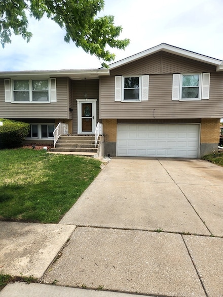 17109 Magnolia Dr, Hazel Crest, IL 60429