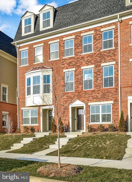 611 E 7th St, Frederick, MD 21701