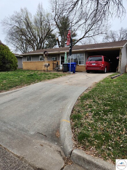 2505 Albert Lee Ave, Sedalia, MO 65301