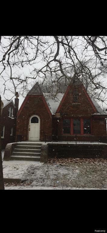 8229 Carlin St, Detroit, MI 48228