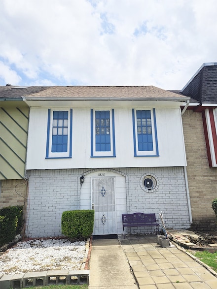 11879 Algonquin Dr, Houston, TX 77089
