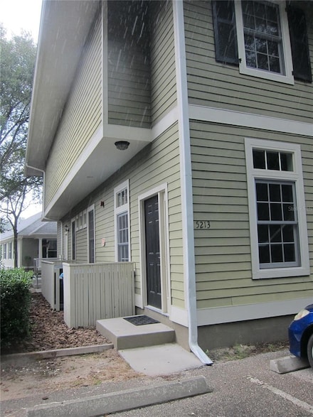 5213 SW 91st Dr Unit 20, Gainesville, FL 32608