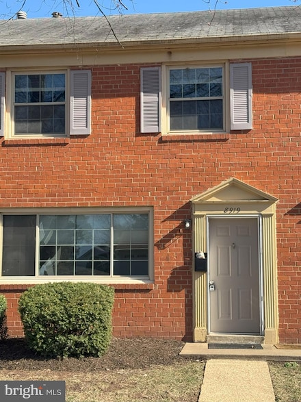8919 Portner Ave, Manassas, VA 20110