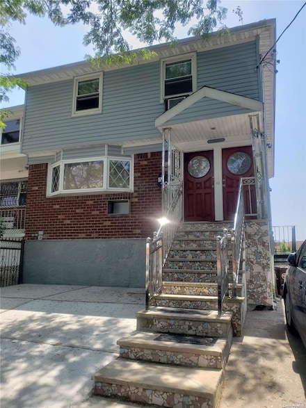 253-24 Craft Ave, Rosedale, NY 11422