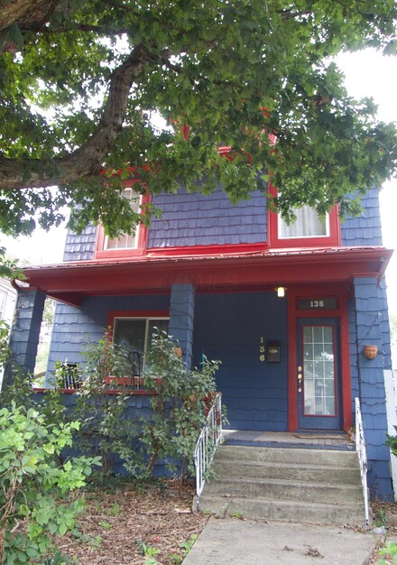 136 E Duncan St, Columbus, OH 43202