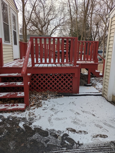 113 E Donovan Ave, Woodstock, IL 60098