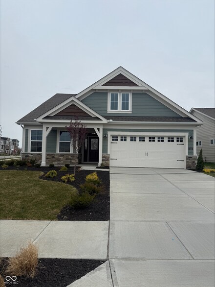 7227 Bailow Ct, McCordsville, IN 46055