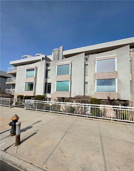 1927 78th St Unit 4A, Brooklyn, NY 11214