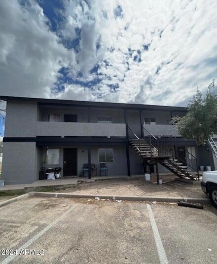 723 E Hazel Dr, Phoenix, AZ 85042