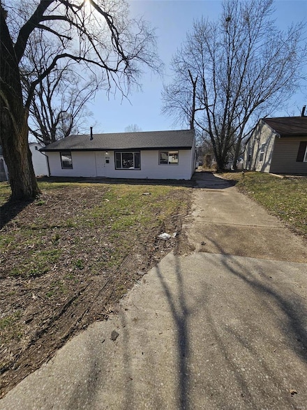9773 Vickie Place, Saint Louis, MO 63136