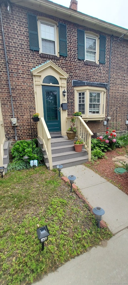 224 Alsace St Unit 224, Bridgeport, CT 06604
