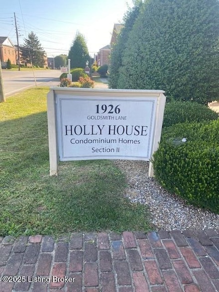 1926 Goldsmith Ln Unit 118, Louisville, KY 40218