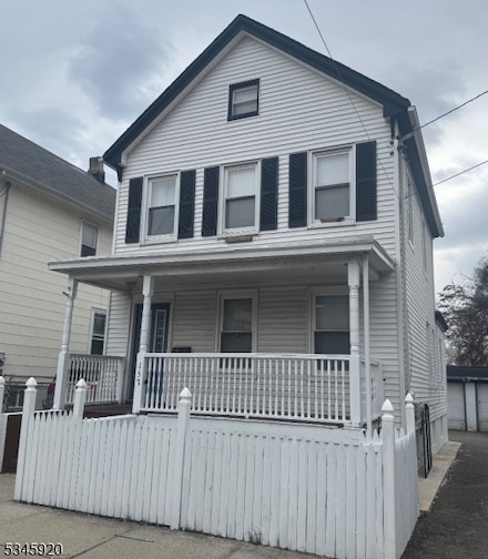 157 Gordon St, Perth Amboy, NJ 08861